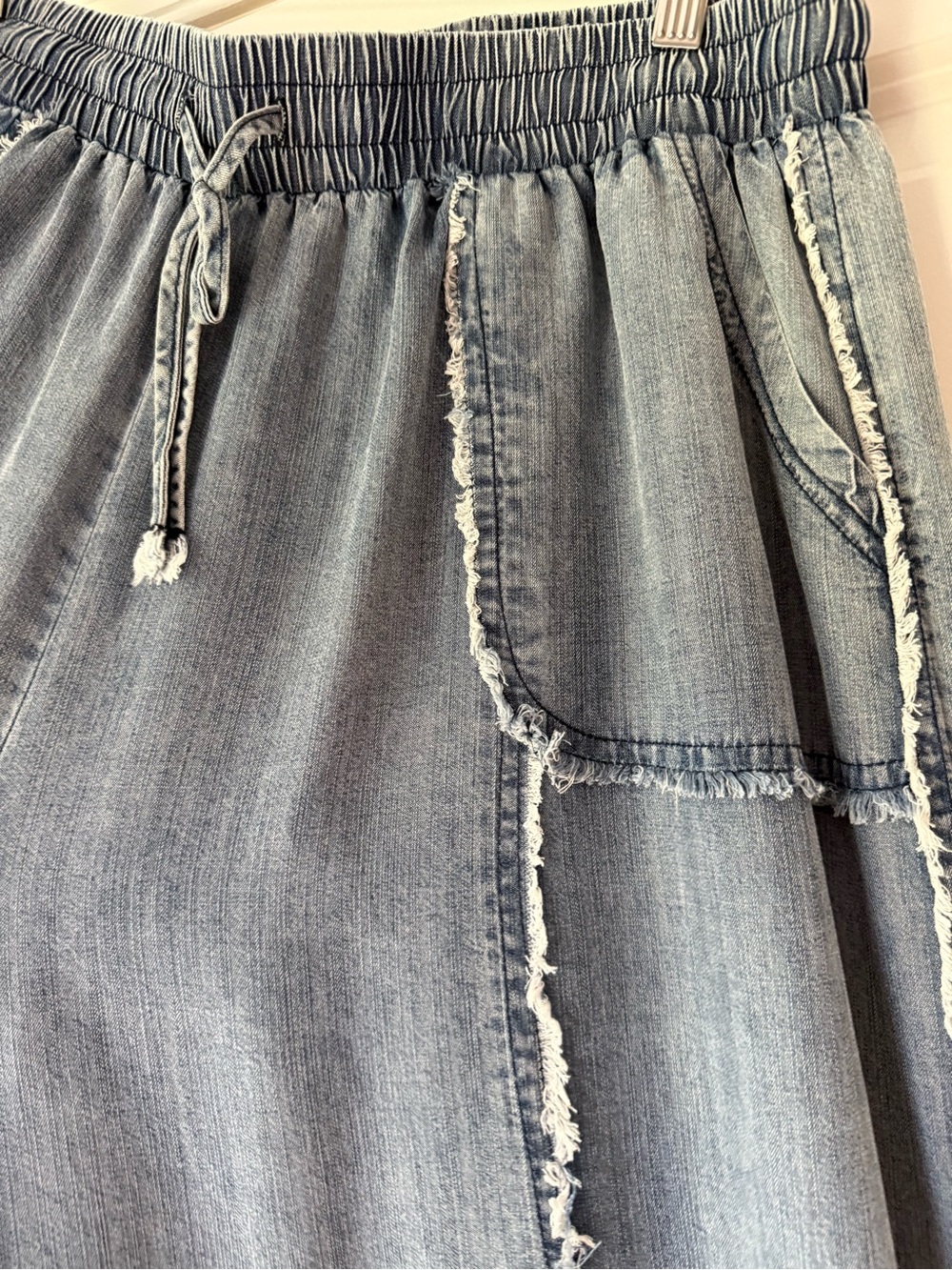 Easel Frayed Edge Design Tencel Wide-Leg Soft Pants in Faded Blue, Size 2X - Picture 3 of 11